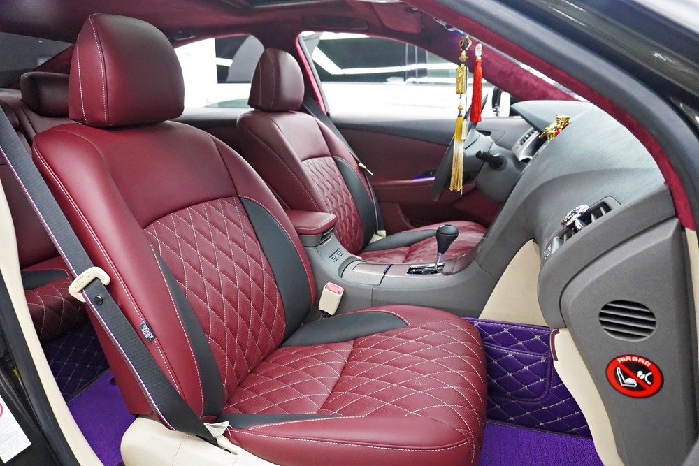 雷克薩斯汽車內(nèi)飾改裝